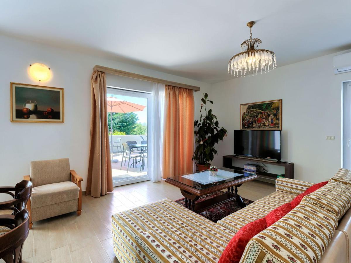 Holiday home Sosi By Interhome Umag